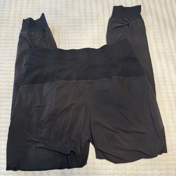 Lululemon Dance Studio Mid-Rise Jogger - Picture 8 of 11